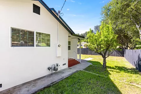 Exterior - 185 Mill St, Sutter Creek, CA 95685 photo 8 of 34