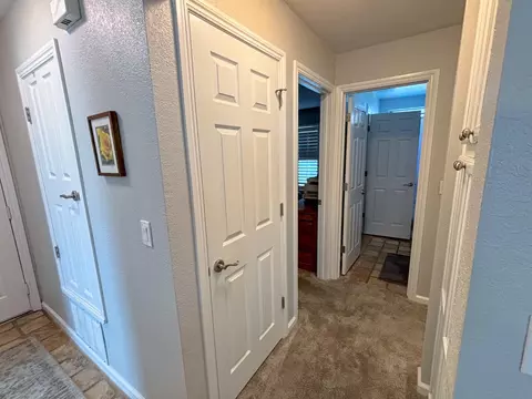Entry Way - 3917 Dale Rd #A, Modesto, CA 95356 photo 1 of 2
