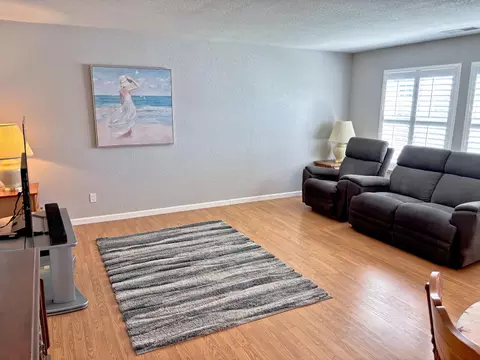 Living - 3917 Dale Rd #A, Modesto, CA 95356 photo 1 of 4