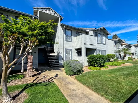 Exterior - 3917 Dale Rd #A, Modesto, CA 95356 photo 5 of 9
