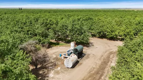 4866 E Roosevelt Rd, Chowchilla, CA 93610 photo 8