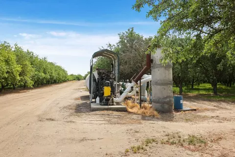 4866 E Roosevelt Rd, Chowchilla, CA 93610 photo 7