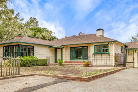 424 Herrmann St, Monterey, CA 93940
