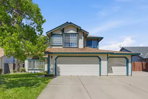 2217 Americana Dr, Roseville, CA 95747