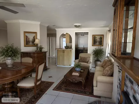 8221 E Foxfire Dr, Orangevale, CA 95662