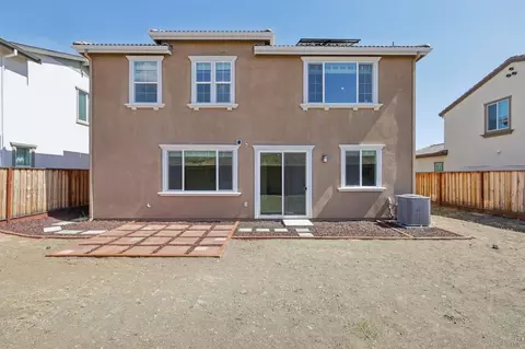 Exterior - 3946 Needham St, Tracy, CA 95377 photo 5 of 7