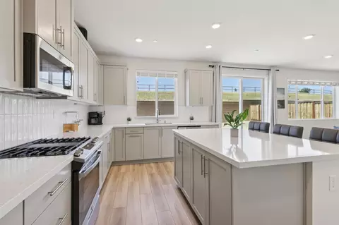 Kitchen - 3946 Needham St, Tracy, CA 95377 photo 4 of 4
