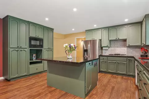 12528 Rattlesnake Rd, Grass Valley, CA 95945