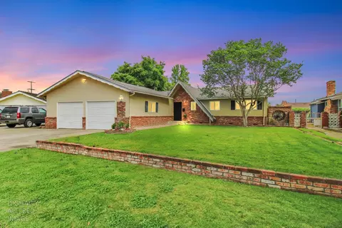 1530 Morene Way, Modesto, CA 95355