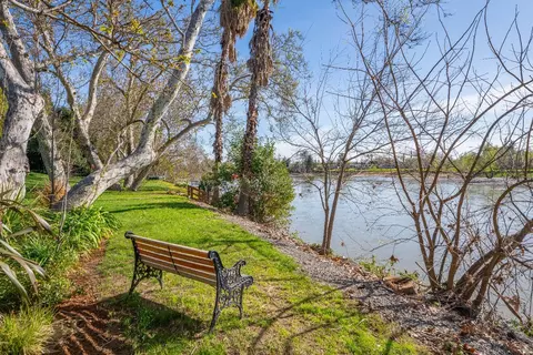 View/Area - 195 Howell Ave, Red Bluff, CA 96080 photo 3 of 3