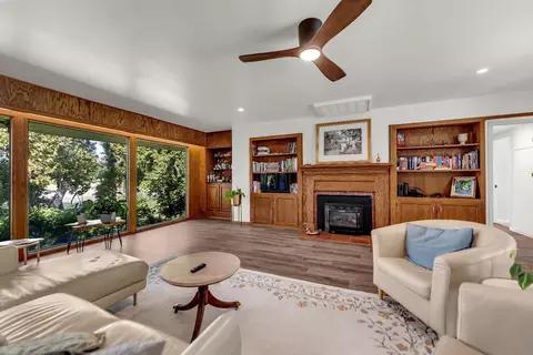 Living - 195 Howell Ave, Red Bluff, CA 96080 photo 5 of 8