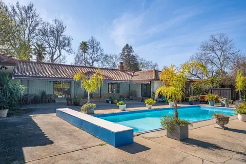 Exterior - 195 Howell Ave, Red Bluff, CA 96080 photo 9 of 42