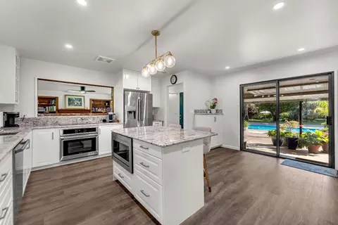 Kitchen - 195 Howell Ave, Red Bluff, CA 96080 photo 1 of 8