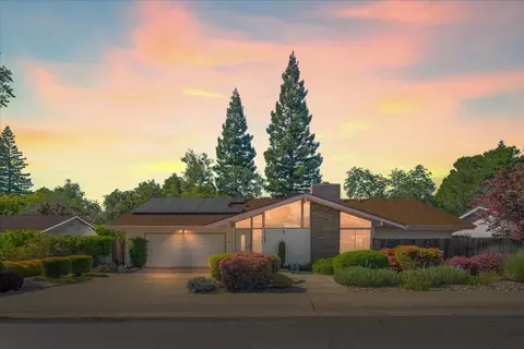 5137 Mississippi Bar Dr, Orangevale, CA 95662