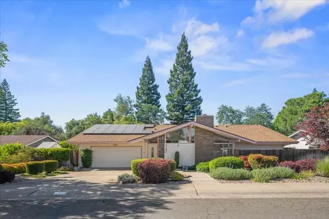 5137 Mississippi Bar Dr, Orangevale, CA 95662