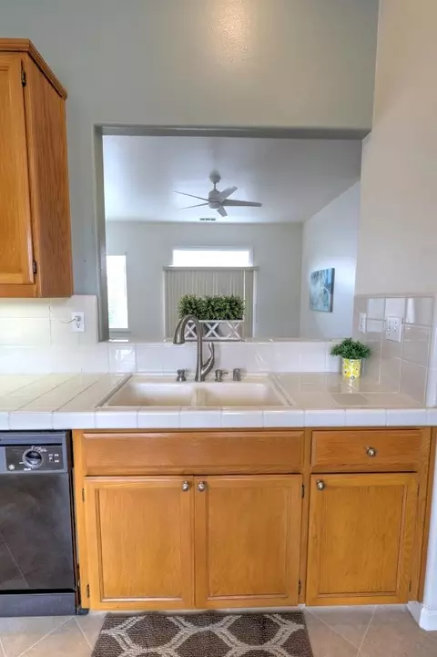 Kitchen - 3501 Red Maple Dr, Modesto, CA 95355 photo 4 of 5