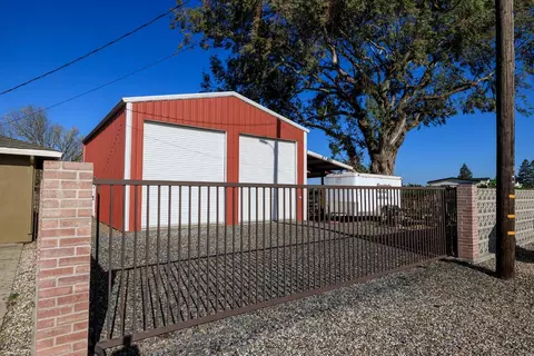 Exterior - 29209 Orange Ave, Escalon, CA 95320 photo 5 of 22