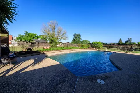 Exterior - 29209 Orange Ave, Escalon, CA 95320 photo 10 of 22