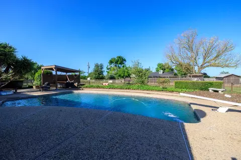 Exterior - 29209 Orange Ave, Escalon, CA 95320 photo 12 of 22