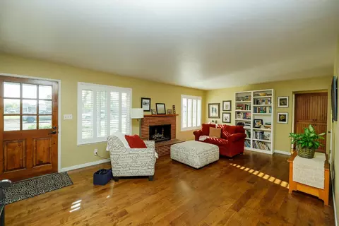 Living - 29209 Orange Ave, Escalon, CA 95320 photo 1 of 7