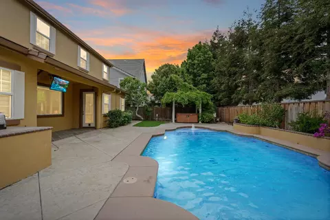 Exterior - 1455 Montauban Ct, Tracy, CA 95304 photo 4 of 27