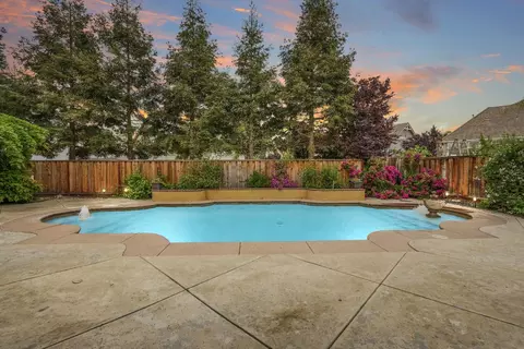Exterior - 1455 Montauban Ct, Tracy, CA 95304 photo 5 of 27