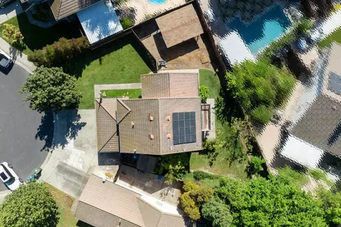 1154 Le Corbusier Ct, Stockton, CA 95206