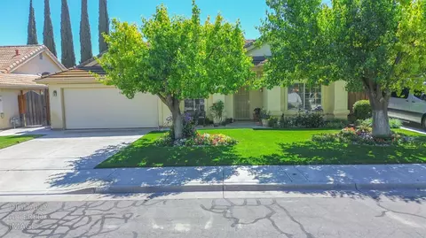1817 Brooks Ct, Los Banos, CA 93635