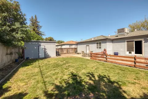 Exterior - 1812 Joann Ave, Modesto, CA 95350 photo 6 of 9