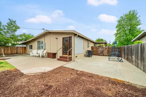 4829 Saint Lynn Ln, Carmichael, CA 95608 photo 42