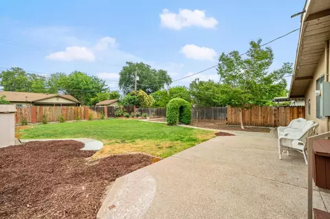 4829 Saint Lynn Ln, Carmichael, CA 95608 photo 45