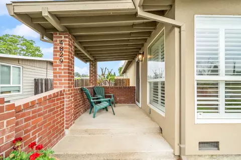 4829 Saint Lynn Ln, Carmichael, CA 95608 photo 8
