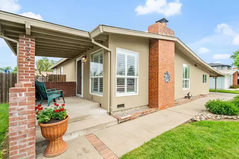 4829 Saint Lynn Ln, Carmichael, CA 95608 photo 7