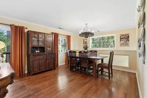 Dining - 3000 Pleasant Oak Rd, Placerville, CA 95667 photo 1 of 3