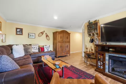 Living - 3000 Pleasant Oak Rd, Placerville, CA 95667 photo 4 of 4