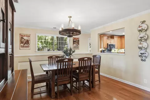 Dining - 3000 Pleasant Oak Rd, Placerville, CA 95667 photo 2 of 3