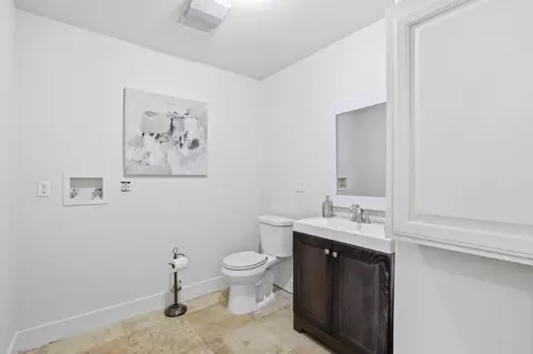 Bath - 5726 Butler Rd, Penryn, CA 95663 photo 1 of 6