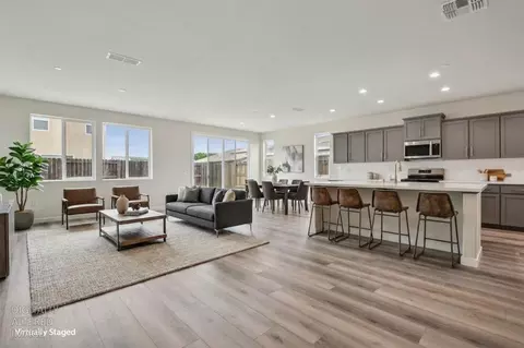 1787 San Anselmo Ct, Plumas Lake, CA 95961