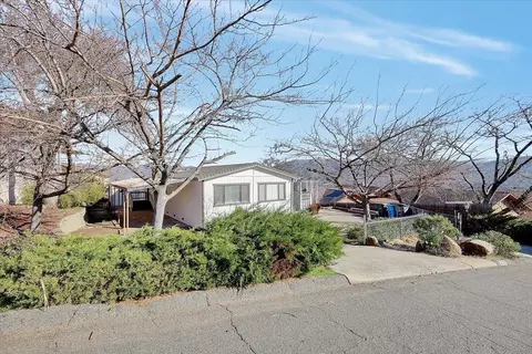 5364 Treasure Hill Dr, Oroville, CA 95966
