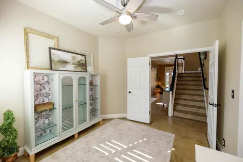 Entry Way - 227 Van Dyken Way, Ripon, CA 95366 photo 8 of 13