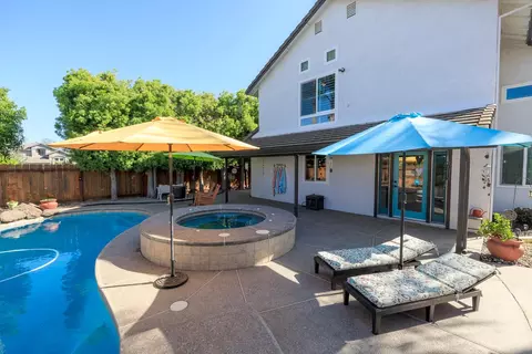 Exterior - 227 Van Dyken Way, Ripon, CA 95366 photo 10 of 22