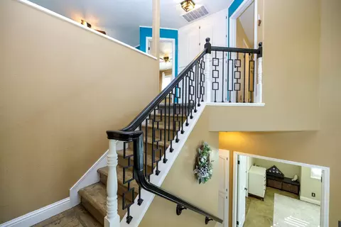 Entry Way - 227 Van Dyken Way, Ripon, CA 95366 photo 11 of 13