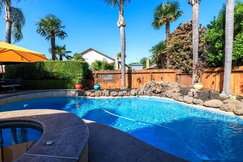 Exterior - 227 Van Dyken Way, Ripon, CA 95366 photo 21 of 22