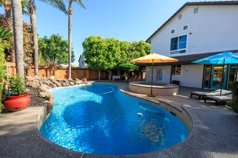 Exterior - 227 Van Dyken Way, Ripon, CA 95366 photo 14 of 22