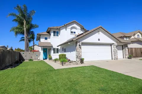 Exterior - 227 Van Dyken Way, Ripon, CA 95366 photo 3 of 22
