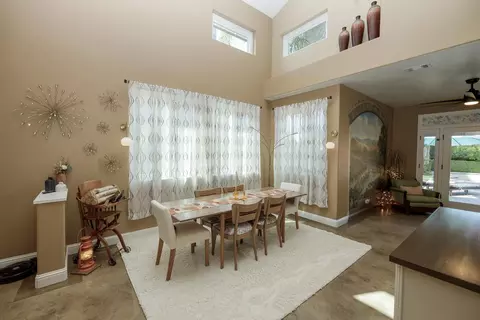 Dining - 227 Van Dyken Way, Ripon, CA 95366 photo 2 of 2