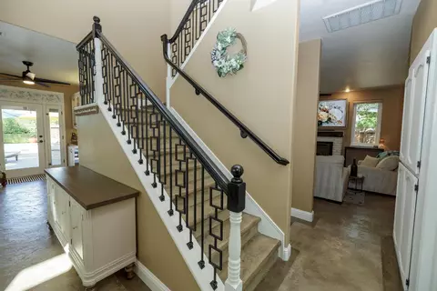 Entry Way - 227 Van Dyken Way, Ripon, CA 95366 photo 10 of 13