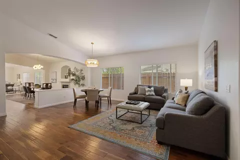 2217 Bearden St, Davis, CA 95618 photo 4