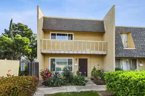 736 W Lincoln Ave #138, Woodland, CA 95695