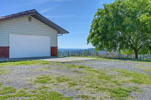 Exterior - 3303 W Cherry Acres Rd, Cool, CA 95614 photo 11 of 30
